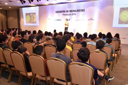Palestra da Professora Carolina Araújo